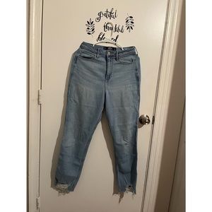 Hollister curvy ultra high-rise Mom Jeans